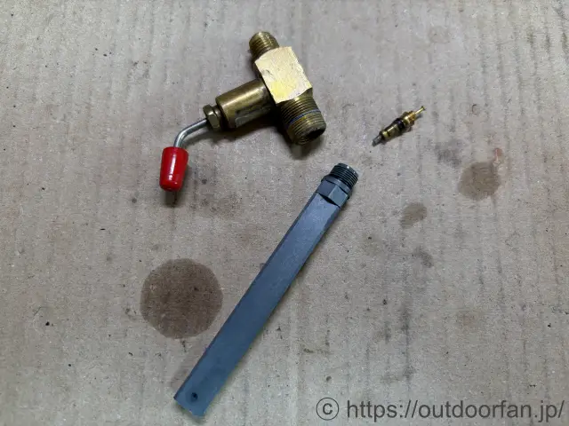 コールマン508の燃料バルブアセンブリー