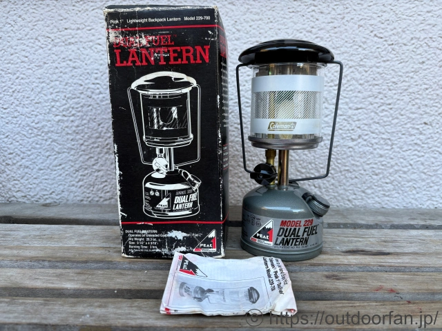 コールマン229-700 デュアルフューエルランタン 05/99製